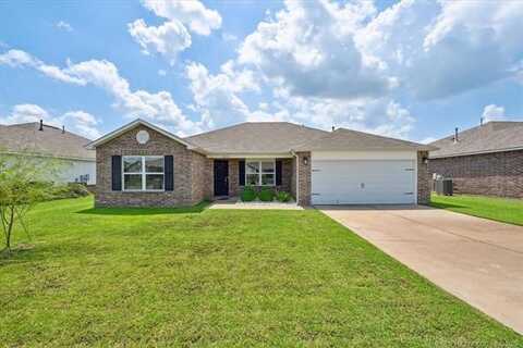 1227 E San Antonio Street, Broken Arrow, OK 74012