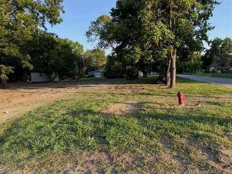 800 E DON TYLER, Dewey, OK 74029