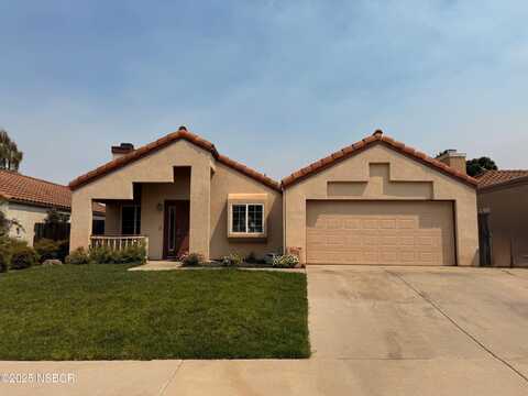 1433 Woodmere Road, Santa Maria, CA 93455