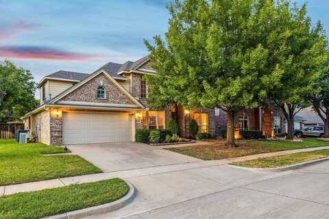 2323 Everton Drive, Arlington, TX 76001