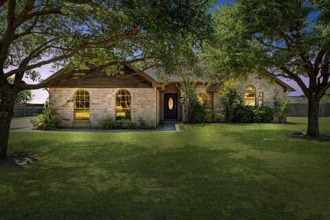 813 El Campo Drive, Rio Vista, TX 76093