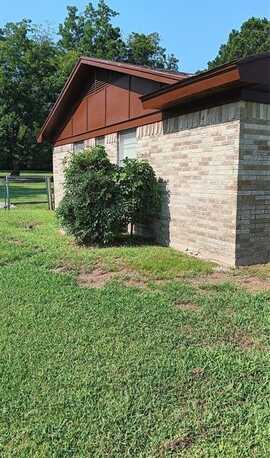 950 E FM-194, Blossom, TX 75416