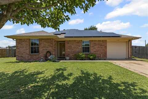 1107 Lynnwood Court, Cleburne, TX 76033