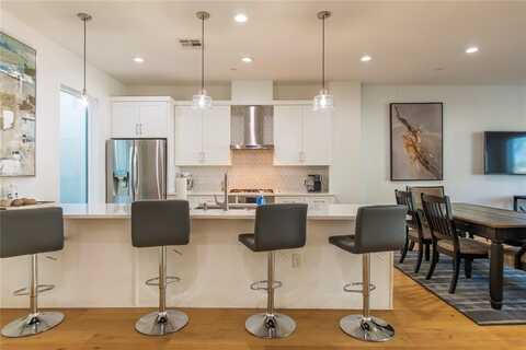 2222 Moser Avenue, Dallas, TX 75206