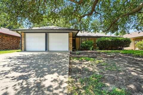 7928 Camelot Road, Fort Worth, TX 76134