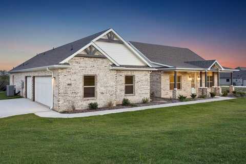 405 Red Roan Ridge, Weatherford, TX 76087