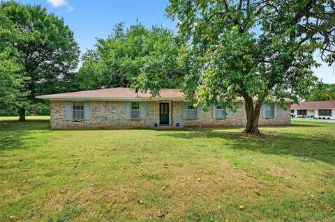 311 N Britton Road, Tom Bean, TX 75489