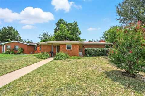 2450 Cambridge Drive, Irving, TX 75061