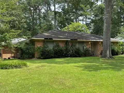 9449 Pitch Pine Drive, Shreveport, LA 71118