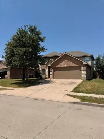 428 Iron Ore Trail, Fort Worth, TX 76131