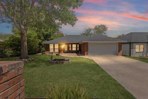 813 E 2nd Street, Weatherford, TX 76086
