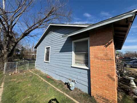 3012 Hatcher Street, Fort Worth, TX 76105