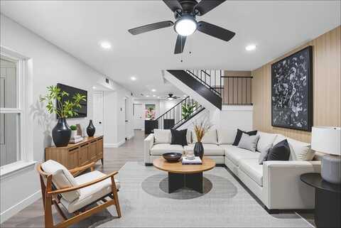 2104 Fleur De Lis Court, Arlington, TX 76012