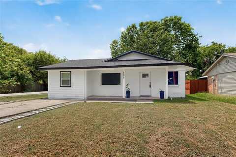 201 N 2nd Street, Crandall, TX 75114