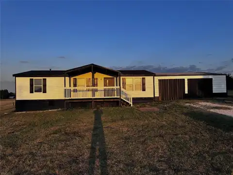 9204 Oklahoma Street, Joshua, TX 76058