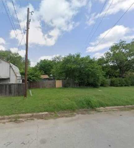305 E Miller Street, Burleson, TX 76028