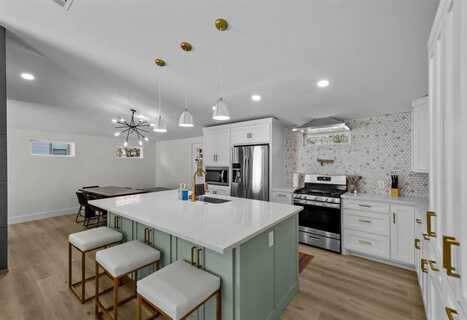 5417 Vicki Street, Haltom City, TX 76117