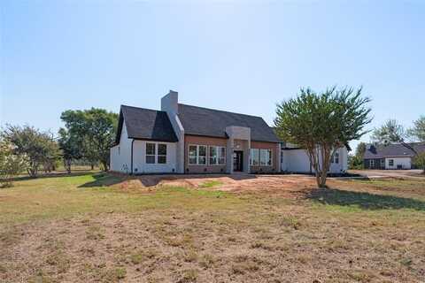 7404 N Sundance Drive, Joshua, TX 76058