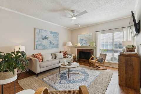 8600 Coppertowne Lane, Dallas, TX 75243