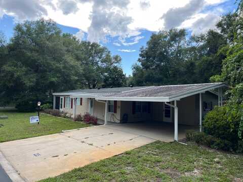 400 Cinnamon Circle, Deland, FL 32724