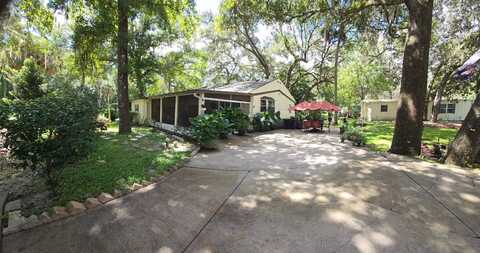 104C E Gleneagles rd, Ocala, FL 34472