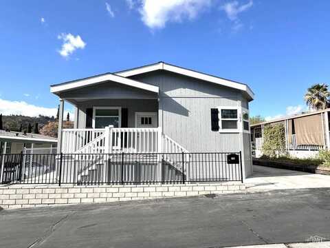8661 Winter Gardens Blvd., Lakeside, CA 92040