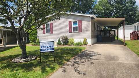 172 D St Sw, Navarre, OH 44662
