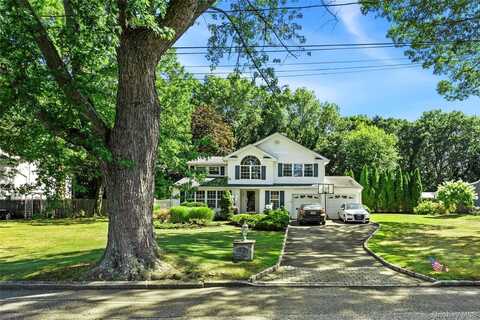 12 Elk Lane, South Setauket, NY 11720
