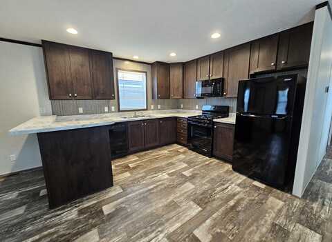 46000 Geddes Road, Canton, MI 48188