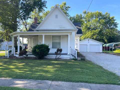 411 E 4th St, Salisbury, MO 65281