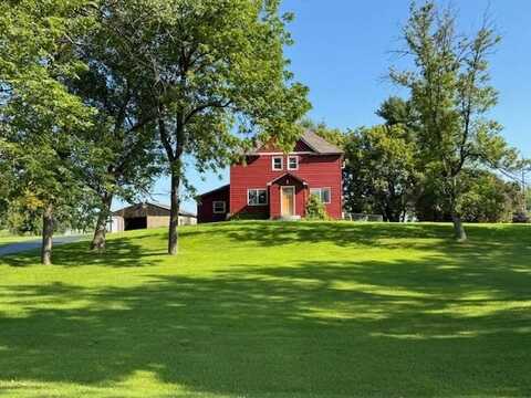 619 E 12th Ave., Webster, SD 57274