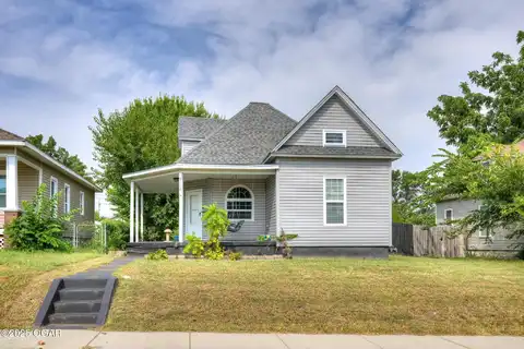 2118 S Wall Avenue, Joplin, MO 64804
