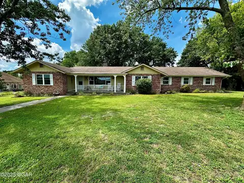 5028 Brookwood Dr, Joplin, MO 64804