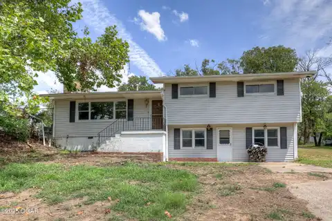 4503 Circle Drive, Joplin, MO 64804