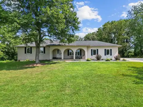 4131 South Hampton Rd, Philpot, KY 42366