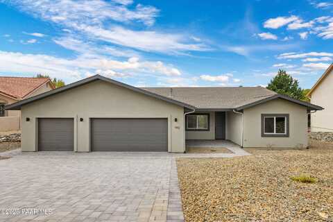 942 N Latigo Lane, Humboldt, AZ 86327