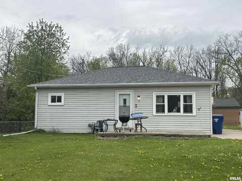 715 16TH Avenue North, Clinton, IA 52732