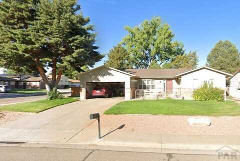 5 Pennwood Lane, Pueblo, CO 81005