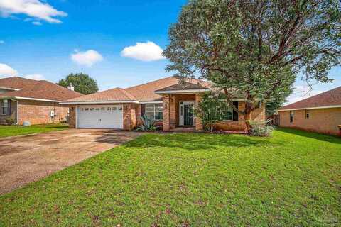 210 Citadel Ln, Crestview, FL 32539