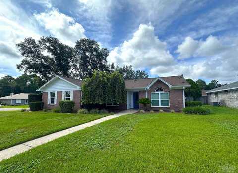 1301 Little Creek Cir, Pensacola, FL 32506