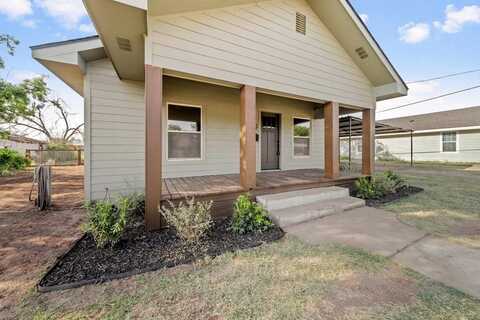 503 South Ave, Coahoma, TX 79511