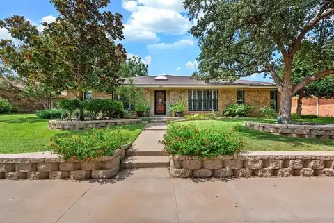 3902 Crestgate Ave, Midland, TX 79707