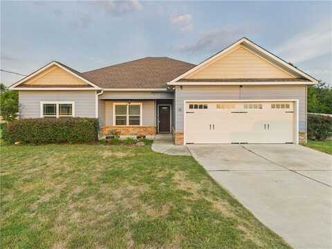 13 Eagle Ridge Lane, Fort Mitchell, AL 36856