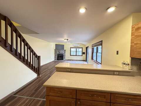 227 Image Drive, Scotrun, PA 18355