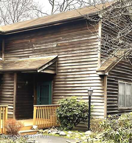 227 Image Drive, Scotrun, PA 18355