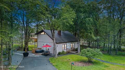 230 Greenbriar Circle, Tobyhanna, PA 18466
