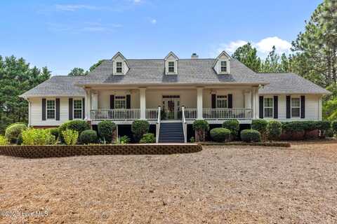 109 Sweetbriar Court, Seven Lakes, NC 27376