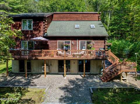 149 Water View Drive, Hawley, PA 18428