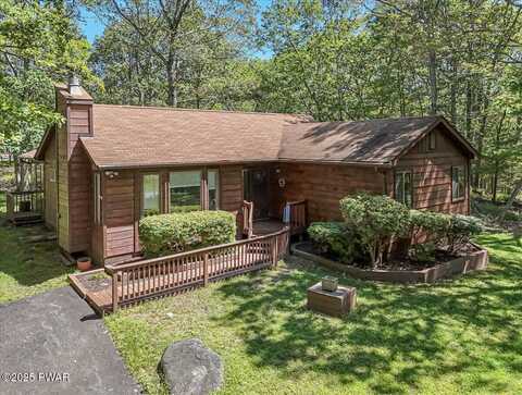 104 Gristmill Terrace, Milford, PA 18337
