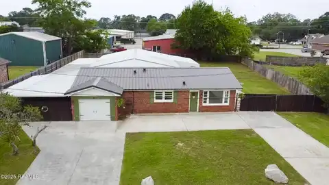 411 Churchill Drive, Lafayette, LA 70506